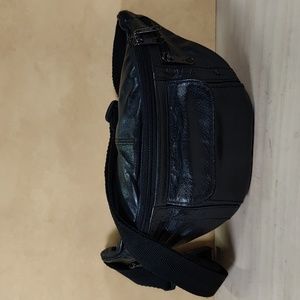 Vintage black leather fanny pack